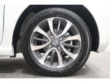 純正のアルミホイールが足元を飾ります!サイズは155/65R14です。