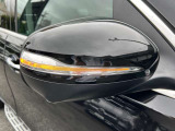 納車前整備は、検査ライン等の施設が充実した当店3階の指定工場で入念に行います。メルセデス・ベンツの定める厳しい基準をクリアしたお車のみをご案内させて頂きます。
