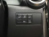 運転席右側に各種安全装備の切替スイッチがございます!!詳しくはスタッフまで。