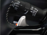 ◆パドルシフト◆オートマチック車でもミッション車のようなフィーリングを楽しめます。エンジンブレーキを使いたい時にも役立ちます。
