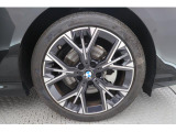 BMWならではの卓越した走りを支えるホイールと足回りです!