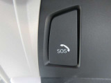 SOSコール装備です。緊急時は遠慮なく押してください。BMWメーカーエマージェンシーに直結致します。