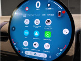 MINIのメーターパネルは円をコンセプトにデザインされております。おしゃれで愛嬌のあるMINI独自のデザインに惹かれる方は数多くいらっしゃいます。