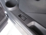 右リヤドアパワーウインドスイッチです。