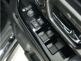 ◆パワーウィンドウスイッチ◆運転席から全席の窓の開閉操作を行うことが出来いつでも換気ができます!