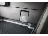 シガーソケットが付いているので、車から電源を取ることが出来ます!
