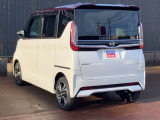 こちらのお車の車体色はホワイトパールとカンジュクカシスというパープル系のツートーンカラーとなっています!