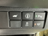 運転席から操作しやすい各種スイッチ
