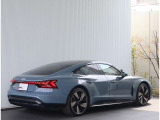 ■Vorsprung durch Technik■&ldquo;Vorsprung durch Technik(技術による先進)&rdquo;というスローガンのもと生み出された、走りの愉しみを最大限に引き出す数えきれないイノベーション。