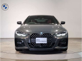 【キドニーグリル】BMWは約90年もの間、ほぼ全ての車両にひと目でBMWだと分かるこの特徴的なフロントグリルが備えられ、デザイン・アイコンとして親しまれてきました。