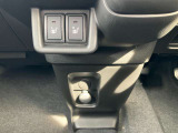 運転者に優しいスイッチ類の配置です。