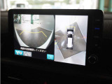 ◆フロントブラインドビュー◆車両前方に搭載したカメラで表示!発進時の安全確認にとても役立ちます。