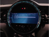 AppleCarPlayに接続ができます。
