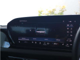 ■Audiドライブセレクト Audiドライブセレクトは、エンジンのレスポンス、トランスミッションのプログラム、ステアリング特性などのセッティングをスイッチひとつで切り替え、統合制御するシステムです。