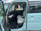 大事な人を乗せることが多い助手席です!安全運転を心がけましょう。