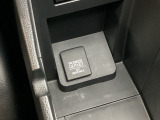 「据置クレジットは最終回の支払いに一定額(据置額)を設定し、残りの金額を分割で支払うプランです。月々の負担を抑えられるため、ワンランク上の車に乗りたい方や現金を手元に残しておきたい方に適しています。