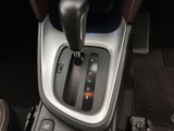 最新のナビゲーションシステムを搭載。スムーズな操作で、目的地までのルートを検索できます。音楽や動画も楽しめ、移動時間を有効活用できます。