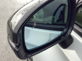 こちらの車両は、試乗車として使用している車両となっております。そのため走行距離の変動がございます。ご了承ください。
