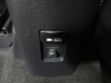 非常時やキャンプなどに役立つAC100Vコンセント付きです。