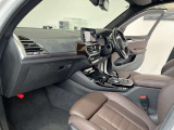 【お車の品質について】内外装の状態をより詳しくお伝えするため第三者機関《AIS》による公平かつ厳正な検査を実施いたします。お車の状態を数値化した車両評価証もご覧頂けます。※検査待ちの場合もございます。