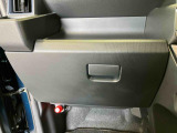 新車・中古車の販売だけでなく、メンテナンス(点検、車検、修理)、部品販売、レンタリース、JAF取扱い、損保(自動車保険) 各種保険代理店保険の加入などお車に関することに対応しております。