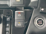 電動パーキングブレーキ 指先で簡単に出来ます  オートブレーキホールド 停車時のブレーキペダルを踏み続ける事を楽に ペダルから足を離せます 坂道発進も楽になります