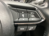 MRCC(マツダレーダークルーズコントロール)は先行車との車間を維持しながら追従走行を行い、長距離でのドライバー負担を軽減させてくれます。