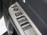 ◆パワーウィンドウスイッチ◆運転席から全席の窓の開閉操作を行うことが出来いつでも換気ができます!