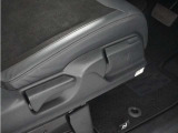 ◆シートハイトアジャスター◆運転席を上下に高さ調節ができます!運転ポジションを体格に合わせてシート調整できます。