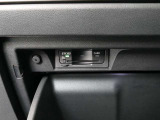 2025年登録 当社元試乗車両 テクノロジーPKG 純正ナビ バックカメラ 全方位カメラ IQ.LEDヘッドライト ACC トラベルアシスト 18インチAW 禁煙使用 オンライン商談可能です。