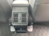 後部座席 エアコン吹き出し口