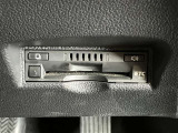 ETCがついていて、高速道路の料金所などスムーズに通過することが出来ます!