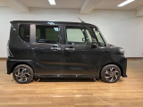 ご納車までに、弊社サービススタッフによる点検整備を行い、バッテリー、エンジンオイル、オイルエレメント、ワイパーゴムを交換し、ブレーキを分解、摩耗等を確認、必要であれば交換、安心してお乗りいただけます!