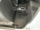 足元は広々♪しっかり内装ルームクリーニングを実施しています。車に自信があるからこそ、是非一度ご来店頂き見てもらえると幸いです。