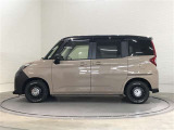 広々とした車内空間に優れた燃費性能。更にデザインも上質で人気のお車です!