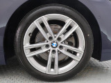 BMWならではの卓越した走りを支えるホイールと足回りです!