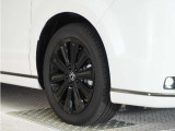 ◆純正アルミホイール装着車◆これで足元まわりも、おしゃれにきまります!
