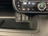 2.5アンペア急速USBチャージャー搭載。スマートフォンなどの充電にとっても便利です。