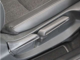 ◆パワーウィンドウスイッチ◆運転席から全席の窓の開閉操作を行うことが出来いつでも換気ができます!