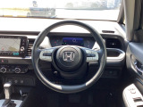 ☆コックピット感があり、運転していて楽しい空間です☆