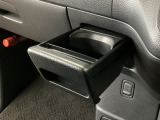 豊富に在庫を取り揃えています!軽自動車からミニバン、セダン、SUV、話題のハイブリッド車など続々入荷しております♪