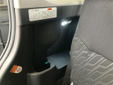 知識と経験が豊富な国家資格整備士が常駐しています。車両の細部まで見逃さない確かな技術でメンテナンスを行うため、点検・修理・整備のすべての工程において高い信頼感を提供しています。