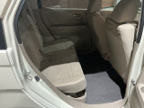 屋上展示場に常に50台以上の車両をご用意!お気に入りの1台が見つかるかも!?