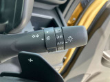 日常に便利な機能のスイッチがいろいろ! 各機能のスイッチが運転席付近に集約!  (^^♪