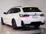 こちらのBMW認定中古車は整備・保証付きでございます。納車前整備費用はお見積書内に別途追加計上する事はございません。認定中古車整備・保証付きのお支払総額でお見積りご確認の上、他店とお比べください!!
