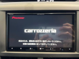 【ナビゲーション】目的地までしっかり案内してくれる使いやすいナビ。Bluetooth接続すればお持ちのスマホやMP3プレイヤーの音楽を再生可能!毎日の運転がさらに楽しくなります!!