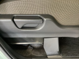 定期点検パック「まかせチャオ」は法定点検や車検に加え、Hondaが推奨する点検・整備、エンジンオイル交換等をパックしています。Honda車を知り尽くしたプロによる半年ごとのチェックいたします。