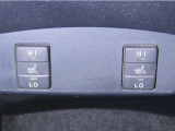 運転席と助手席にシートヒーターを装備しております。