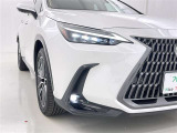 フォグランプ装着車です。暗い夜道の車両前方を明るく照らします