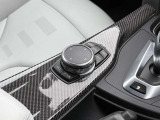 自動車保険のご加入も是非、ラスタオートで!損害募集人資格保有者が、お客様の愛車をしっかり守るためにご提案を致します。